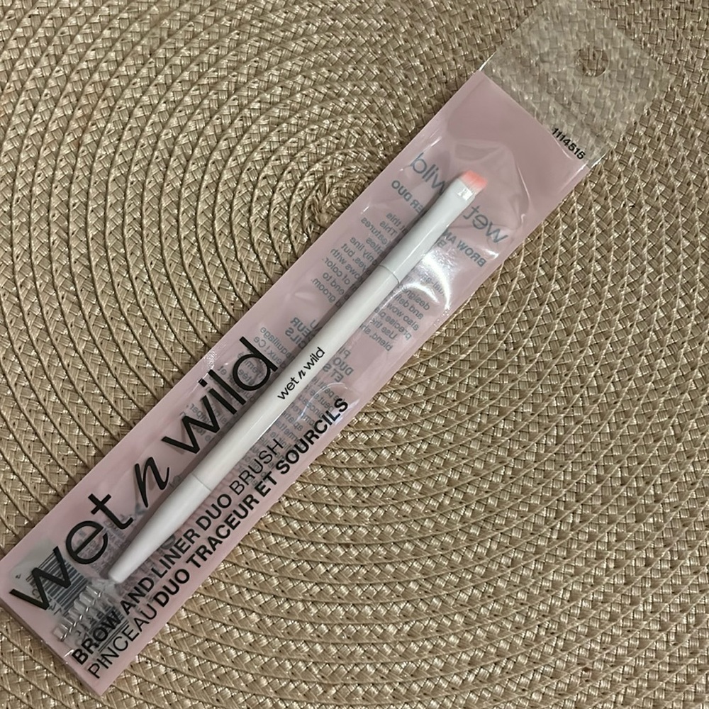 Wet n Wild Brow and Liner Duo Brush